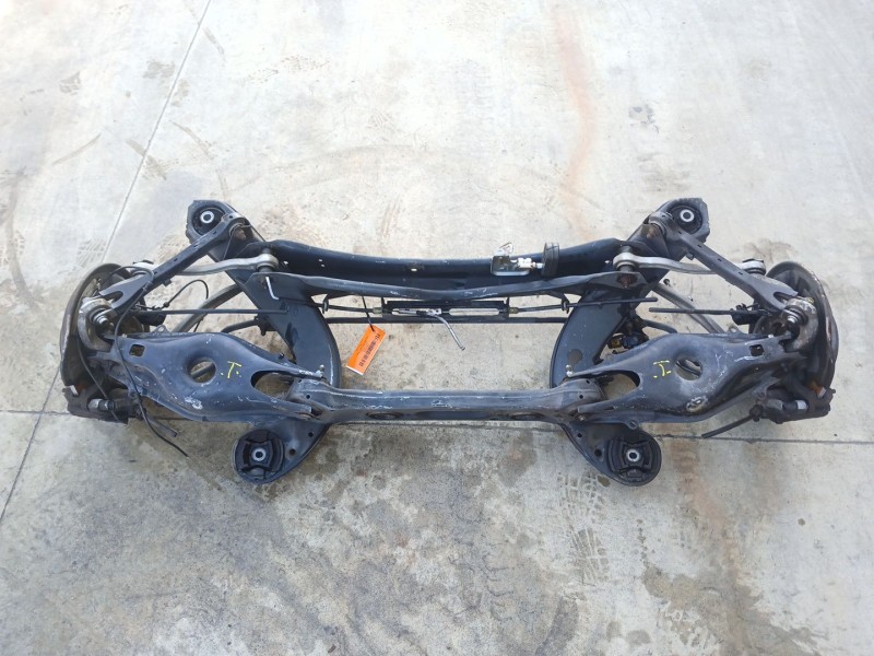 Recambio de puente trasero para mercedes-benz clase c (w204) c 220 cdi (204.008) referencia OEM IAM 212350380564 A2043520706 