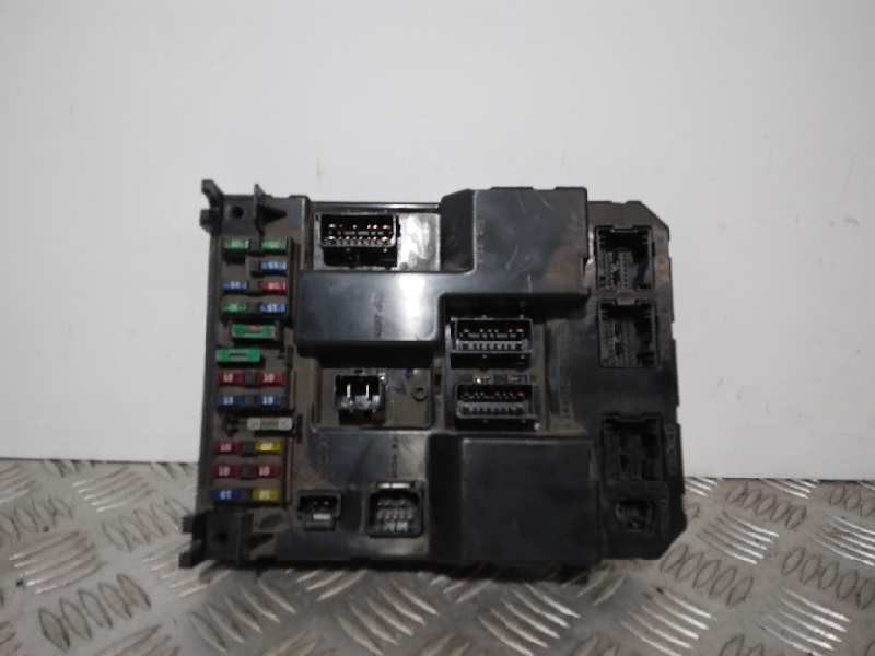 Recambio de centralita bsi para peugeot 307 (s1) xr referencia OEM IAM 9651197080 9651197780 