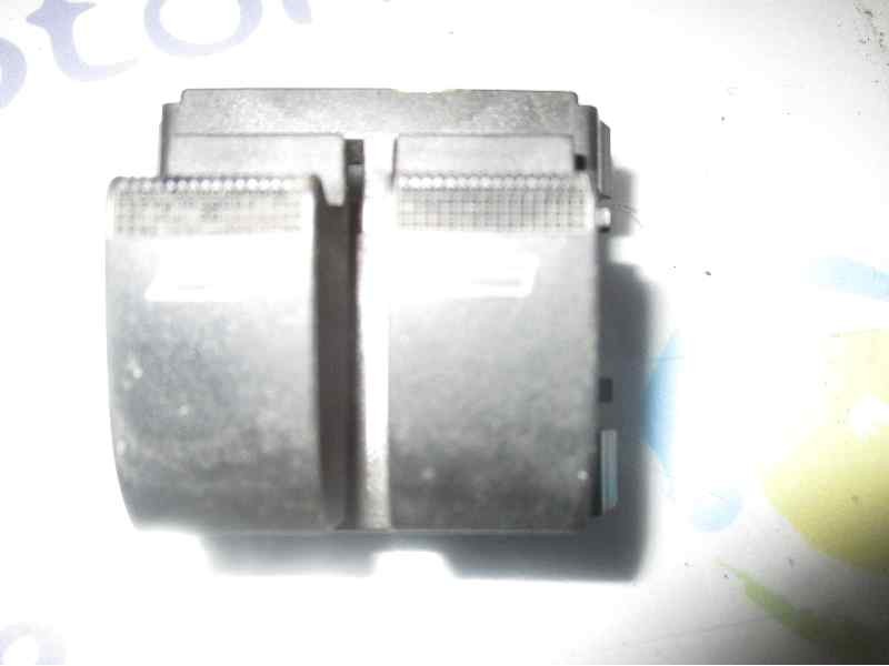 Recambio de mando elevalunas delantero izquierdo para audi a3 (8l) 1.9 tdi ambiente referencia OEM IAM   