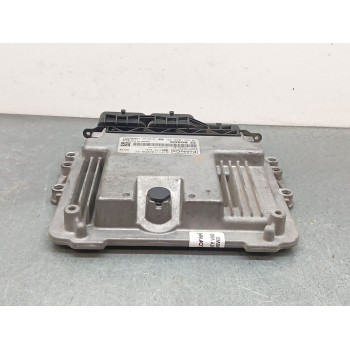 Recambio de centralita motor uce para ford transit courier combi trend referencia OEM IAM et7112a650sc 0281032351 