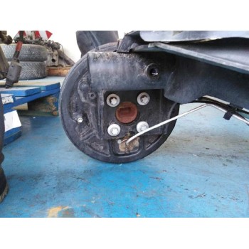 Recambio de puente trasero para renault captur luxe referencia OEM IAM 265506738R TAMBOR ABS 4 TORNILLOS