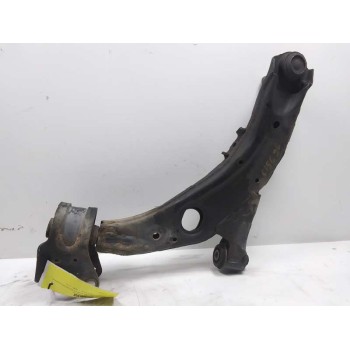 BRAZO SUSPENSION INFERIOR DELANTERO DERECHO 