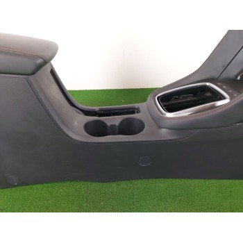 Recambio de apoyabrazos central para mg zs luxury referencia OEM IAM   