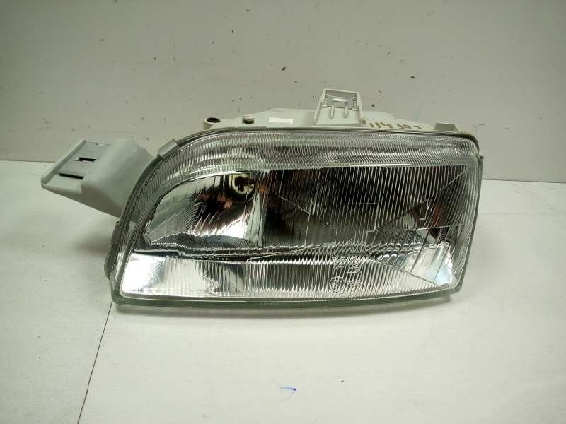 Recambio de faro izquierdo para fiat punto berlina (176) referencia OEM IAM 6611119LLDEM NUEVO 