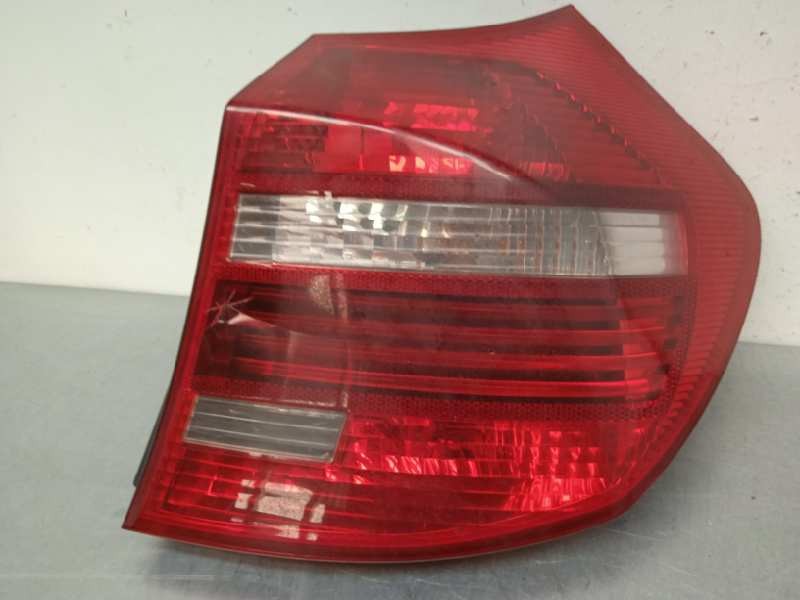 Recambio de piloto trasero derecho para bmw serie 1 berlina (e81/e87) 116d referencia OEM IAM 718129807 TOCADO IMPORTANTE 