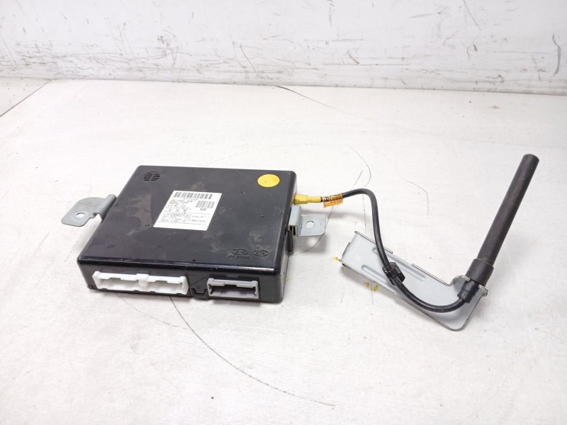 Recambio de modulo electronico para hyundai ix35 classic 2wd referencia OEM IAM 954002y300  