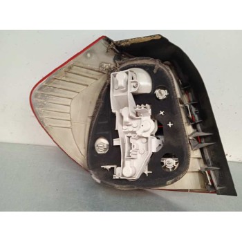 Recambio de piloto trasero derecho para bmw serie 1 berlina (e81/e87) 116d referencia OEM IAM 718129807 TOCADO IMPORTANTE 