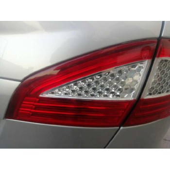 PILOTO TRASERO DERECHO INTERIOR 