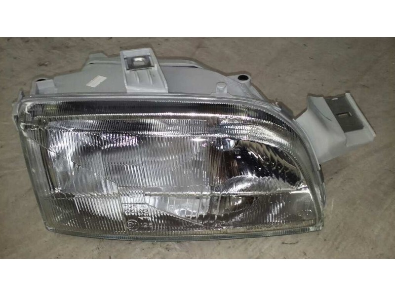 Recambio de faro derecho para fiat punto berlina (176) referencia OEM IAM 6611119RLDEM NUEVO 