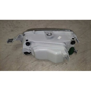 Recambio de faro derecho para fiat punto berlina (176) referencia OEM IAM 6611119RLDEM NUEVO 