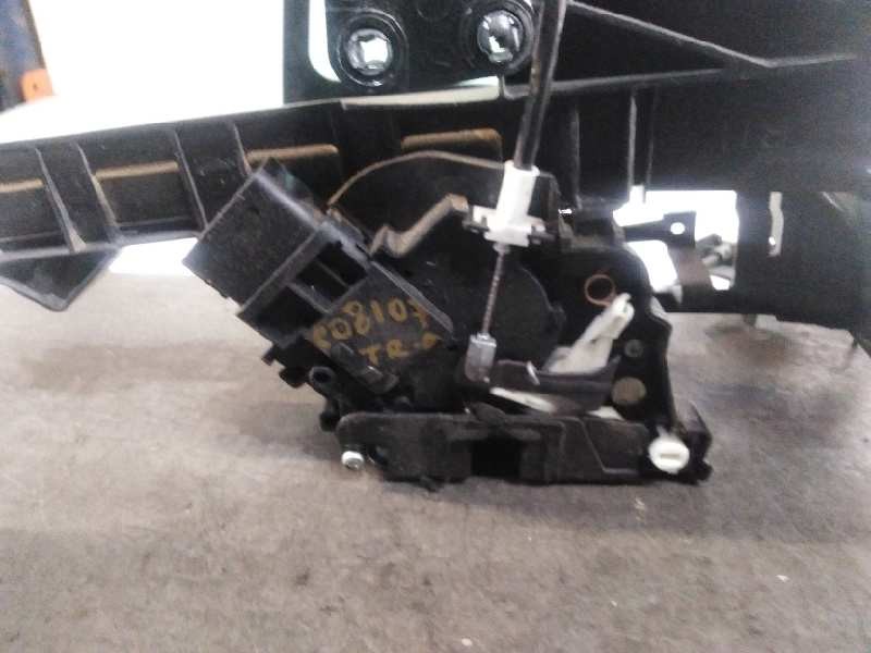 Recambio de cerradura puerta trasera derecha para ford focus turnier (cb4) business referencia OEM IAM 4M5AA26412BE  