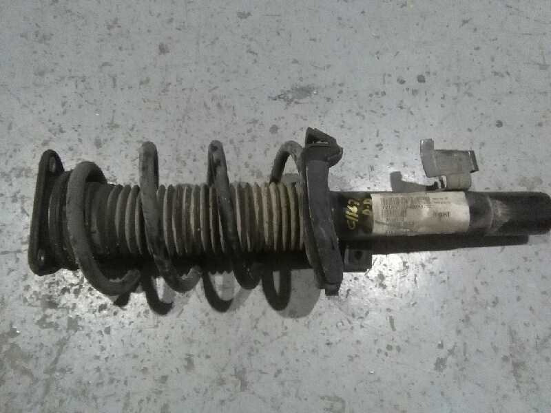 Recambio de amortiguador delantero derecho para volvo v40 kinetic referencia OEM IAM 31360946  