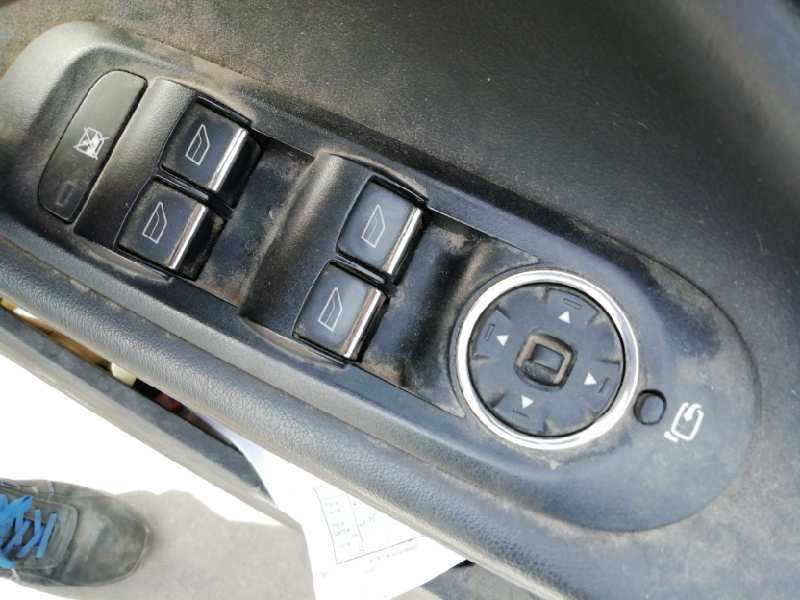 Recambio de mando elevalunas delantero izquierdo para ford mondeo ber. (ca2) ghia referencia OEM IAM  RETROVISOR ABATIBLE 
