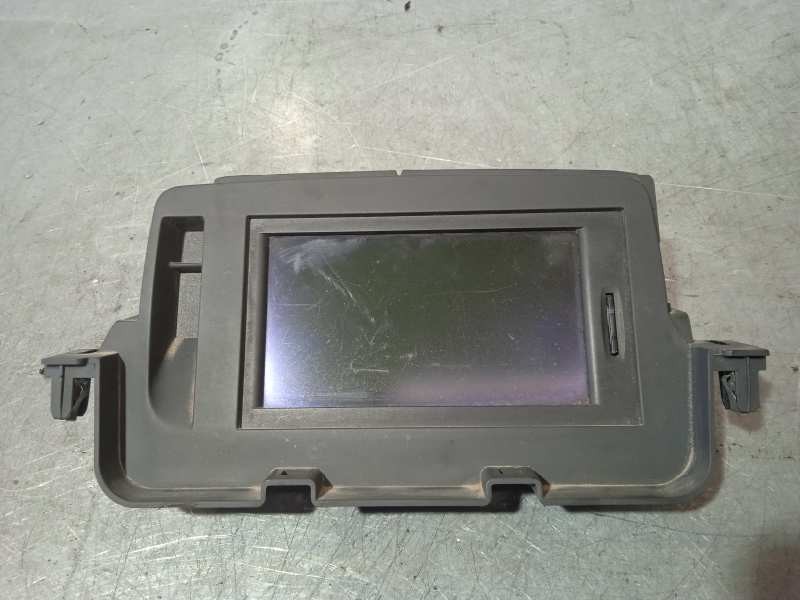 Recambio de sistema navegacion gps para renault megane iii sport tourer luxe referencia OEM IAM 682470010R  