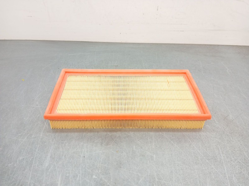 Recambio de filtro aire para volkswagen golf v (1k1) 1.4 fsi referencia OEM IAM 03C129620G  