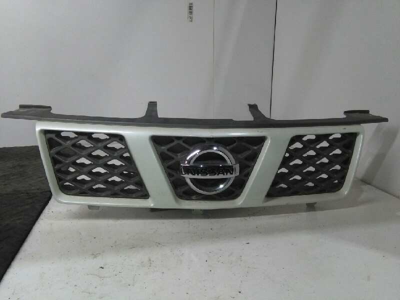 Recambio de rejilla delantera para nissan x-trail (t30) comfort referencia OEM IAM  BLANCO 