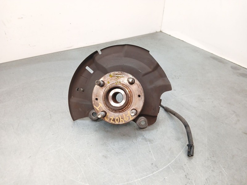 Recambio de mangueta delantera izquierda para kia rio iii (ub) 1.2 cvvt referencia OEM IAM   