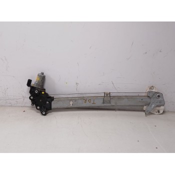 ELEVALUNAS TRASERO DERECHO 6 pines 