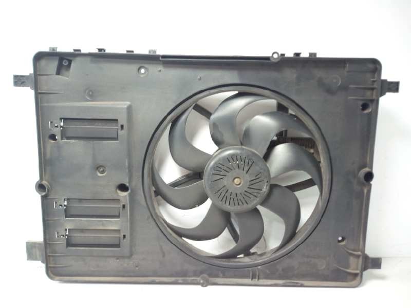 Recambio de electroventilador para volvo v40 kinetic referencia OEM IAM 940009301  