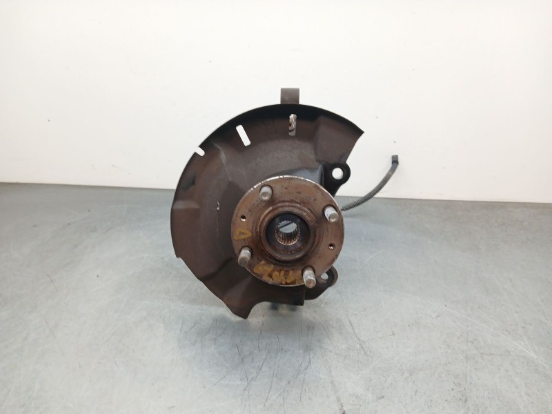 Recambio de mangueta delantera derecha para kia rio iii (ub) 1.2 cvvt referencia OEM IAM   