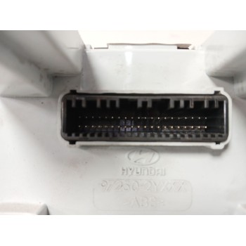 Recambio de mando climatizador para hyundai ix35 classic 2wd referencia OEM IAM 972502y301  