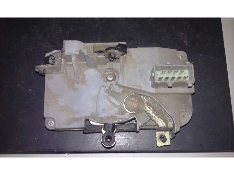 Recambio de cerradura puerta delantera izquierda para peugeot 406 berlina (s1/s2) st referencia OEM IAM   9 PINS