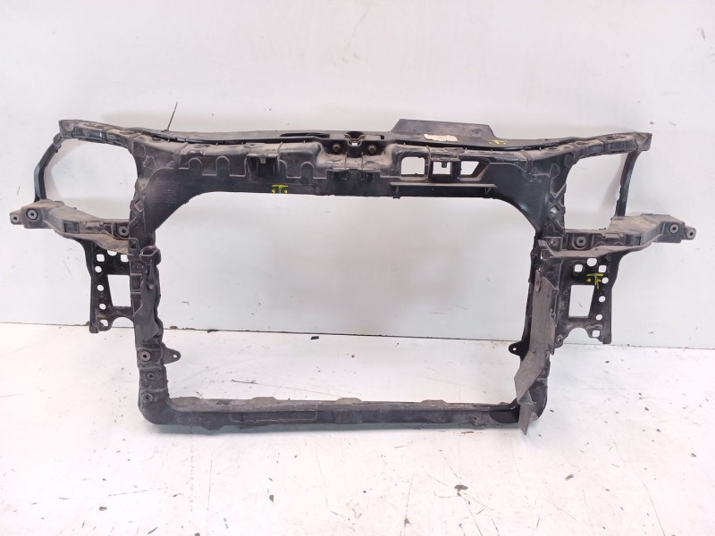 Recambio de panel frontal para seat ibiza iii (6l1) 1.4 tdi referencia OEM IAM 6L0805588A  