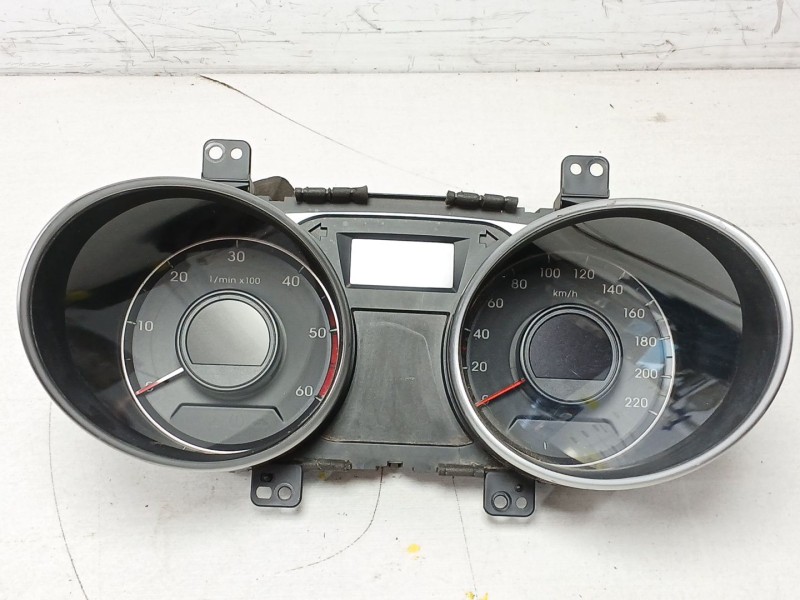 Recambio de cuadro instrumentos para hyundai ix35 classic 2wd referencia OEM IAM 940032y310  