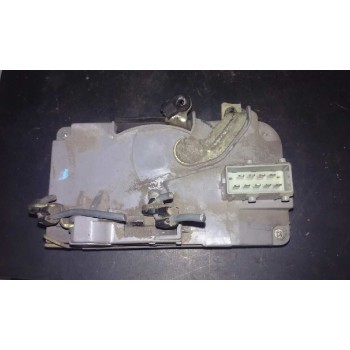 CERRADURA PUERTA DELANTERA DERECHA 9 PINS