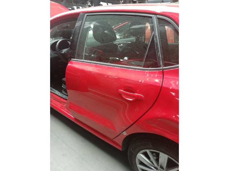 Recambio de puerta trasera izquierda para volkswagen polo (6c1) advance bluemotion referencia OEM IAM  GOLPE 
