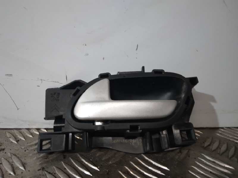 Recambio de maneta interior delantera izquierda para peugeot 207 referencia OEM IAM 96802456VV  