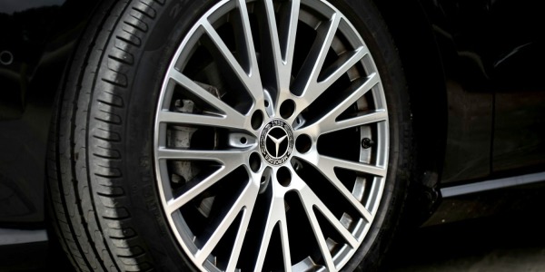 Llantas de Mercedes de desguace