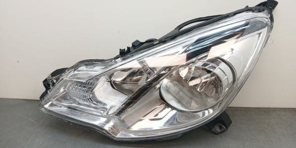 Faro Citröen C3 de desguace